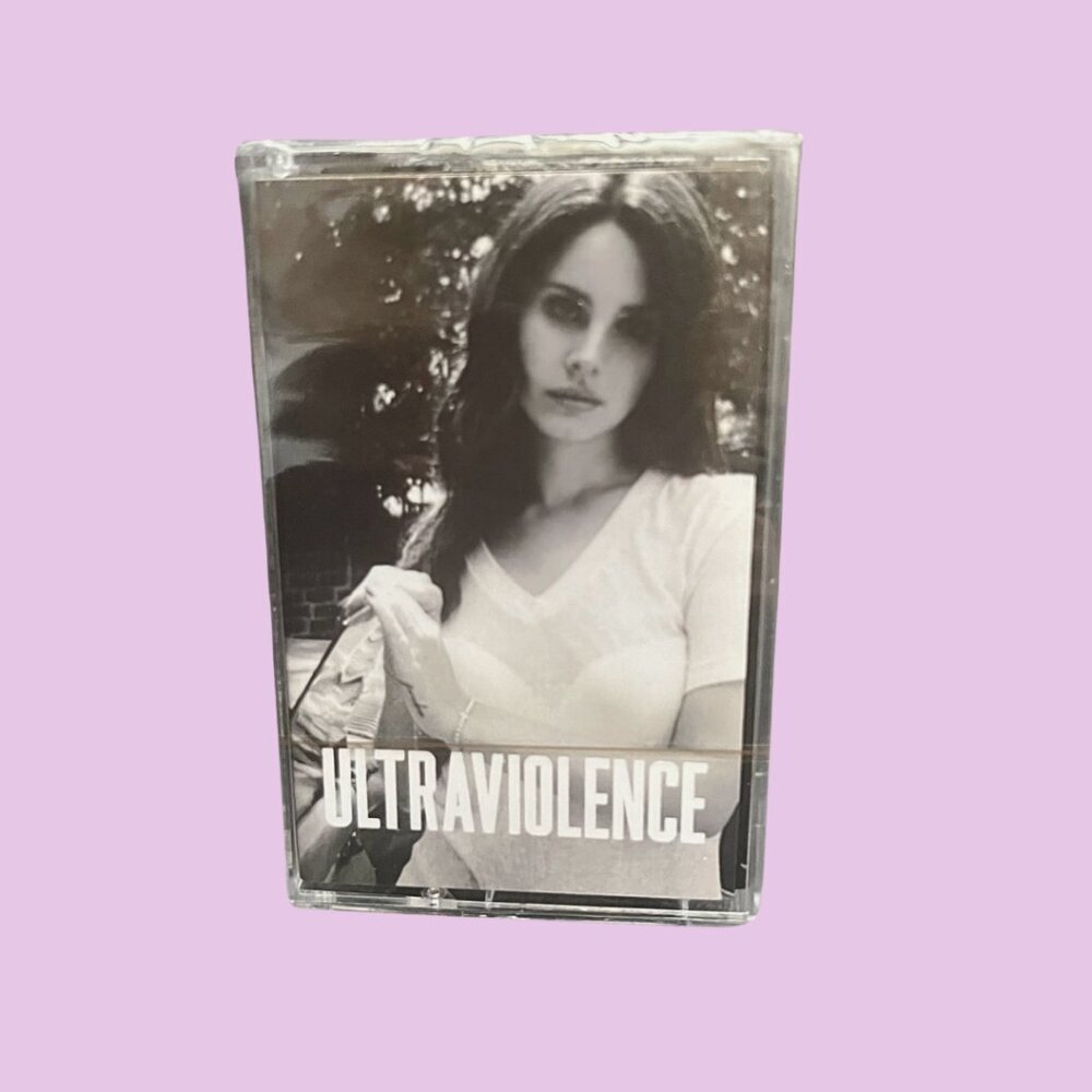 Lana Del Rey - Ultraviolence Cassette (Black)